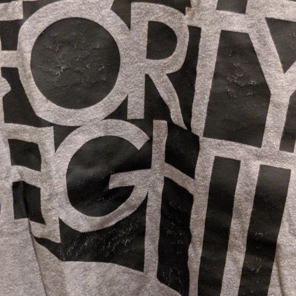 T-shirt - Picture 4 of 6